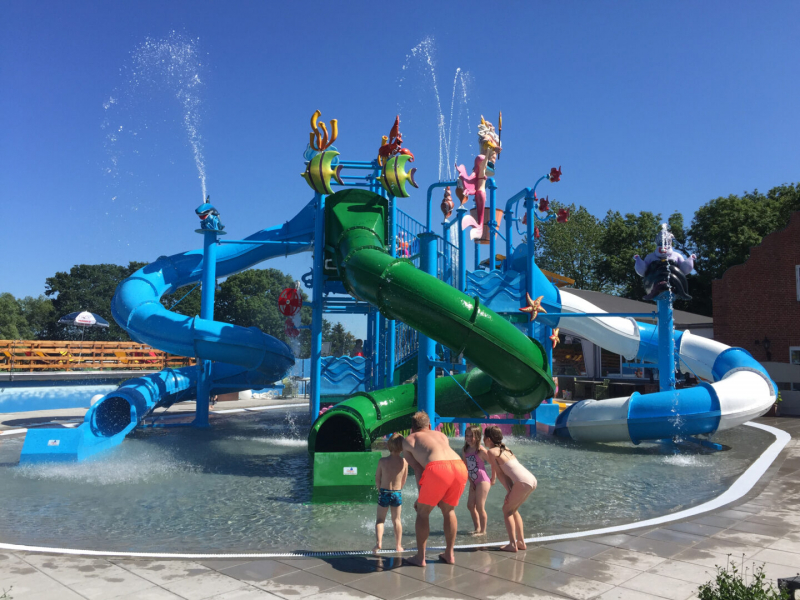 5-sterren camping op Zuid-Funen. Eigen overdekt tropisch zwemparadijs en buitenwaterpark.